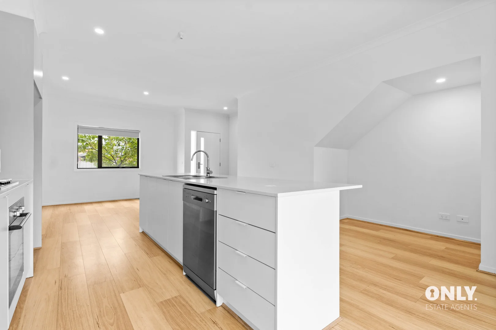 Additional image 7 of 9 Vera Close, Clyde North VIC 3978