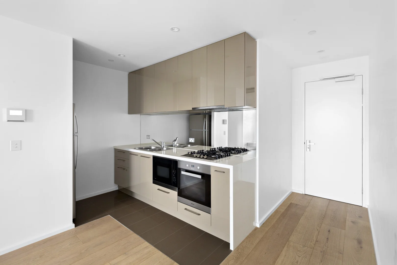 Additional image 3 of 4507/1 Balston Street, Southbank VIC 3006