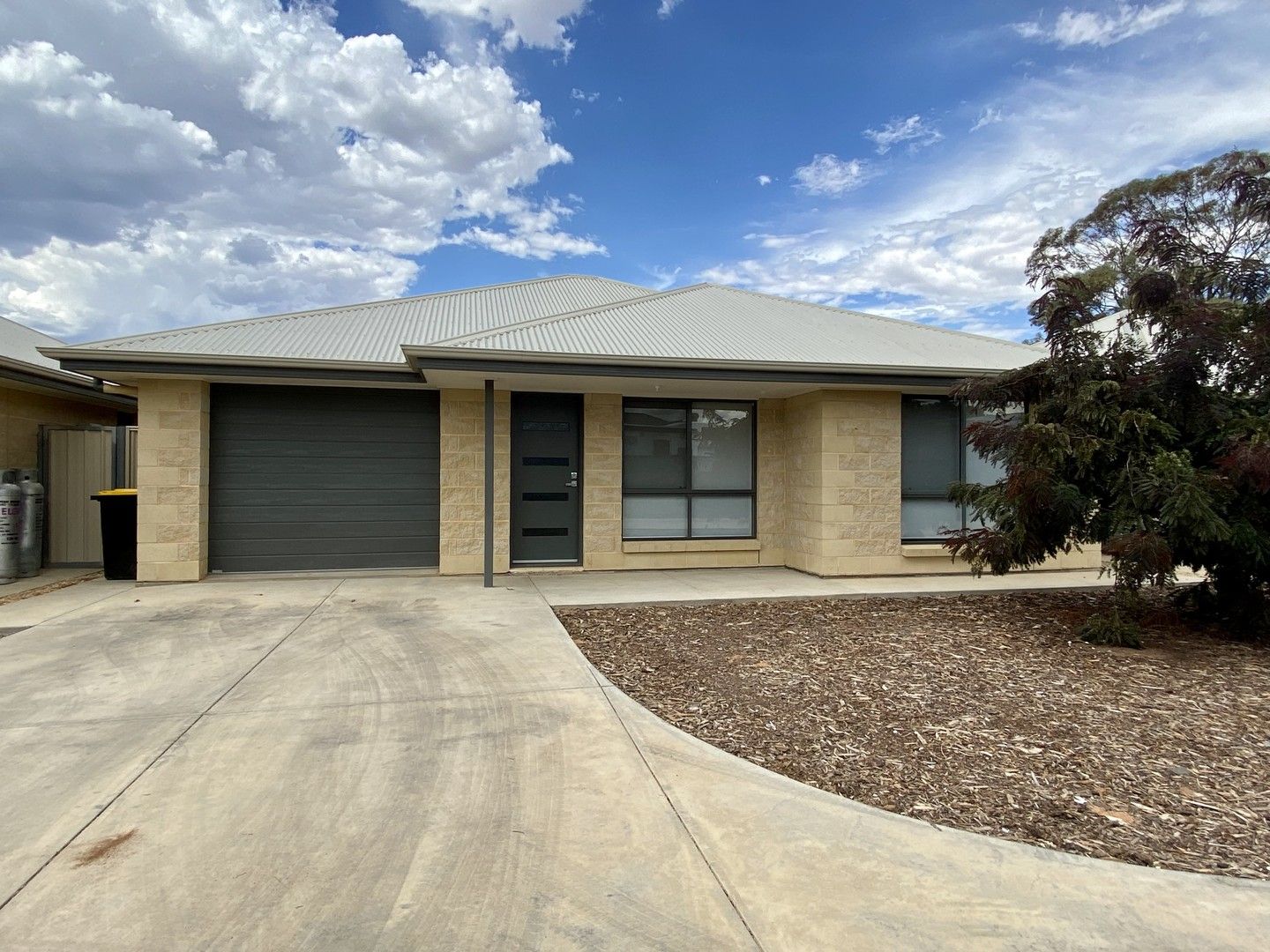 2/7 Scarborough Court, Renmark SA 5341 Apartment For Rent Domain