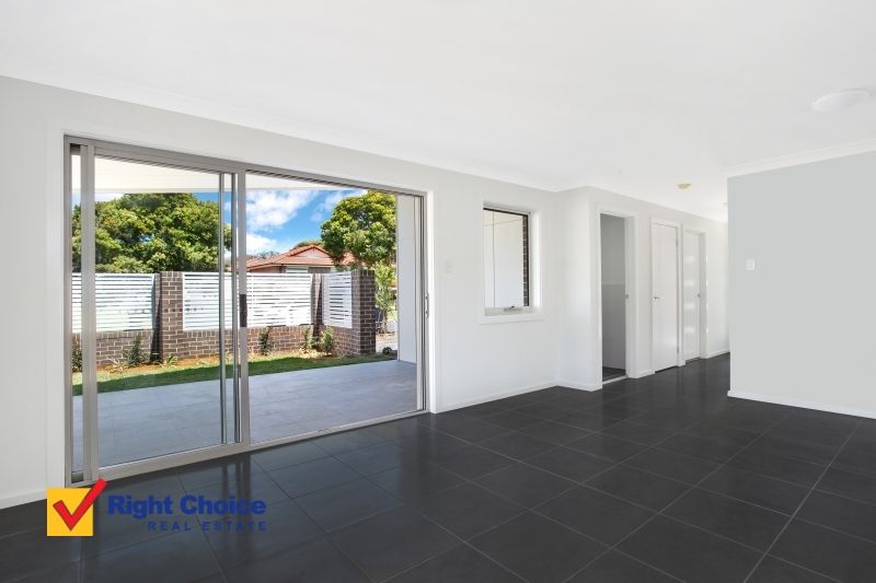 2/19 Tabourie Close, Flinders NSW 2529, Image 1