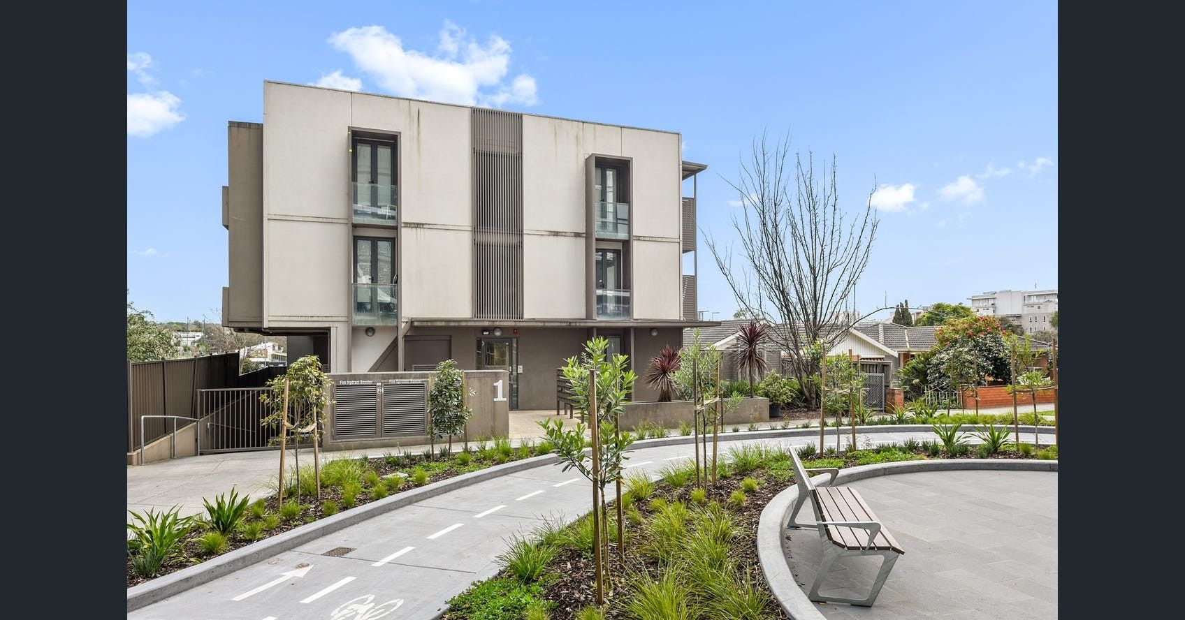1 bedrooms Apartment / Unit / Flat in 313/1 Wellington Rd BOX HILL VIC, 3128