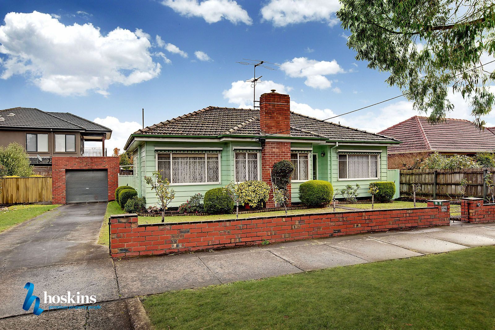 18 Aberdeen Road, Blackburn South VIC 3130, Image 0