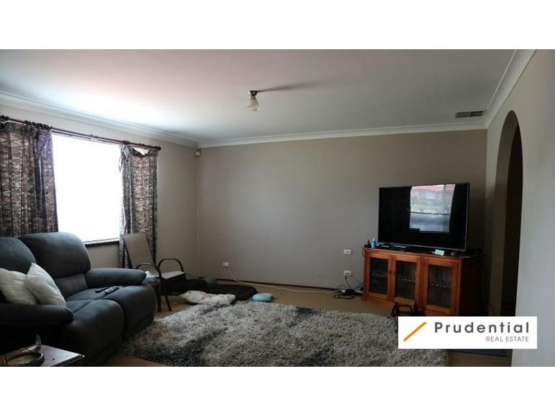 26 Stornoway Avenue, St Andrews NSW 2566 House For Rent 580 Domain