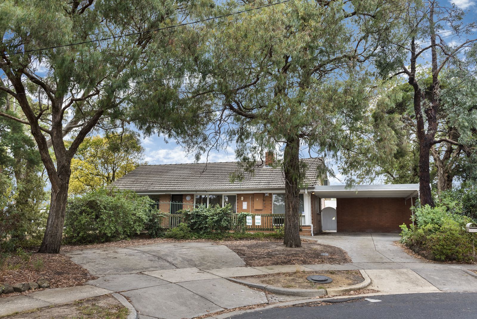 19 Neil Court, Blackburn South VIC 3130, Image 1