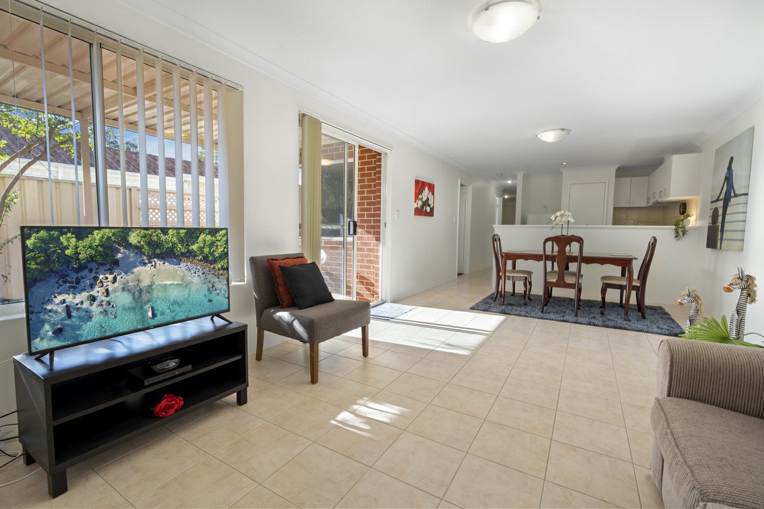 2/13 Muriel Street, Gosnells WA 6110, Image 1