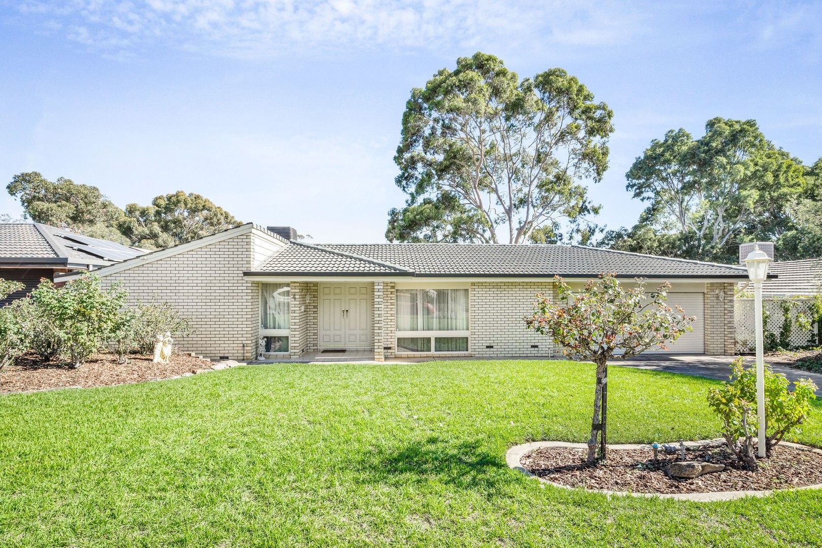 4 Bond Street, Happy Valley SA 5159, Image 0