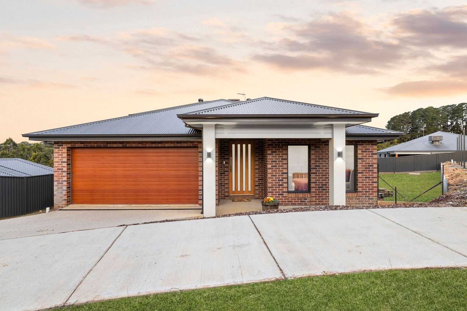 8 Ambience Place, Brown Hill VIC 3350, Image 0
