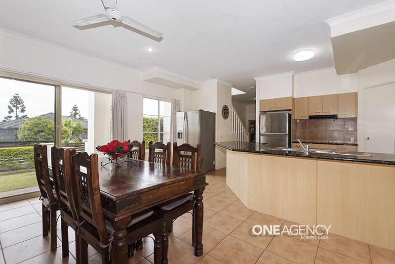 3 Broxbourne Place, Oxenford QLD 4210, Image 2