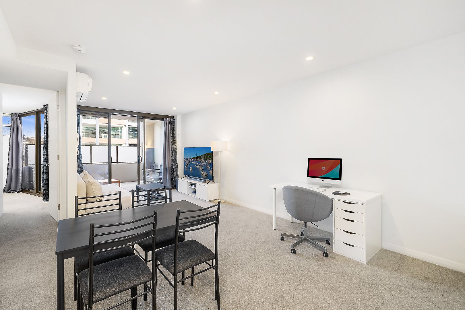 13/44 Macquarie Street, Barton ACT 2600, Image 2