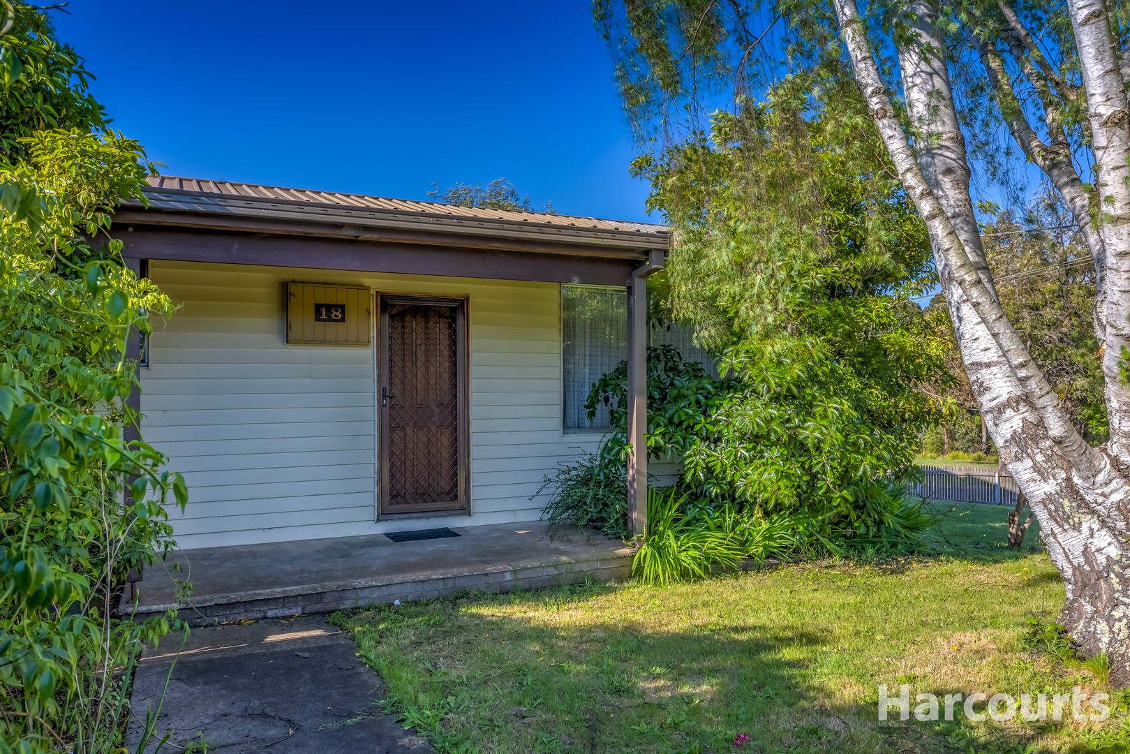 18 Eastern Avenue, Newborough VIC 3825, Image 1