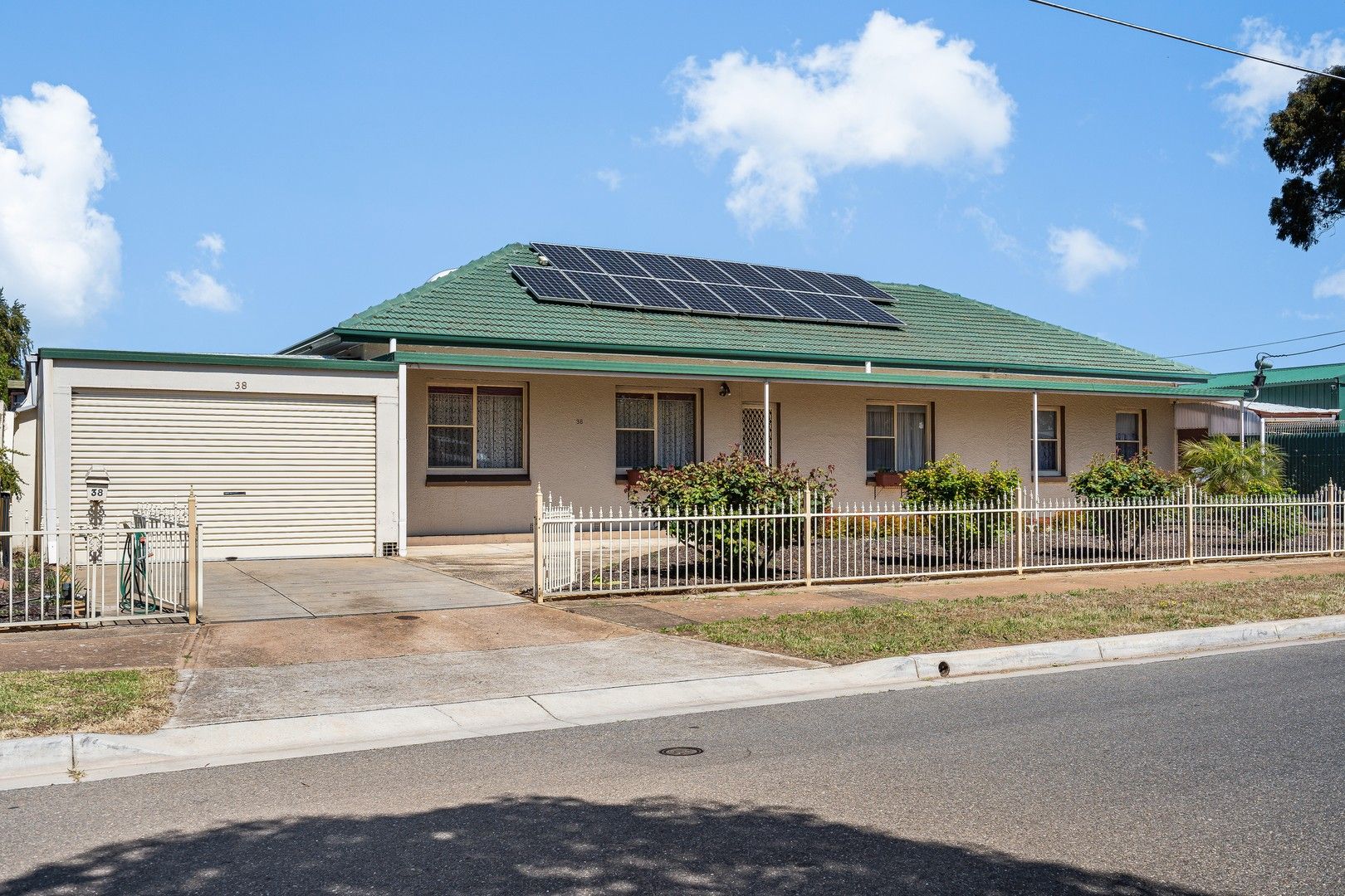 38 King Street, Pennington SA 5013, Image 0