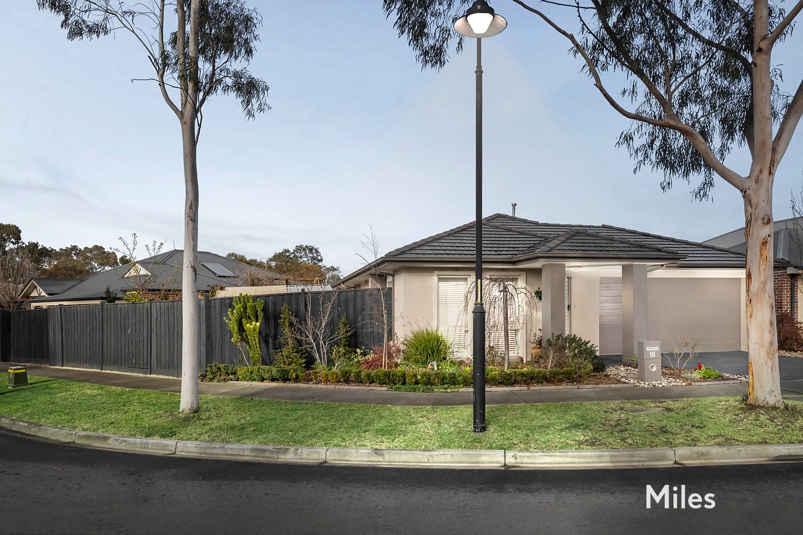 16 Wailes Drive, Doreen VIC 3754, Image 2