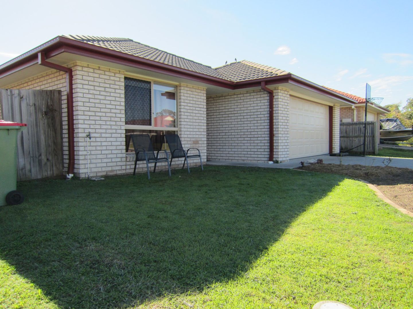 110 Anna Drive, Raceview QLD 4305, Image 2