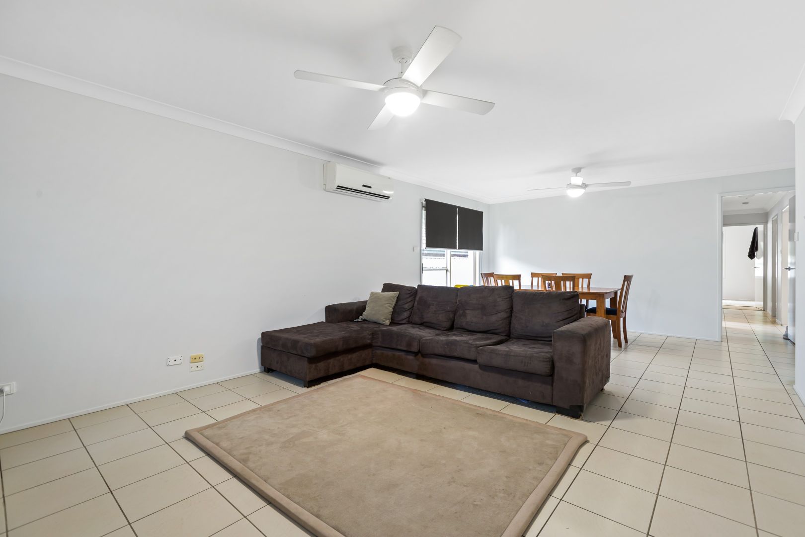 1/131 Denton Park Drive, Aberglasslyn NSW 2320, Image 2