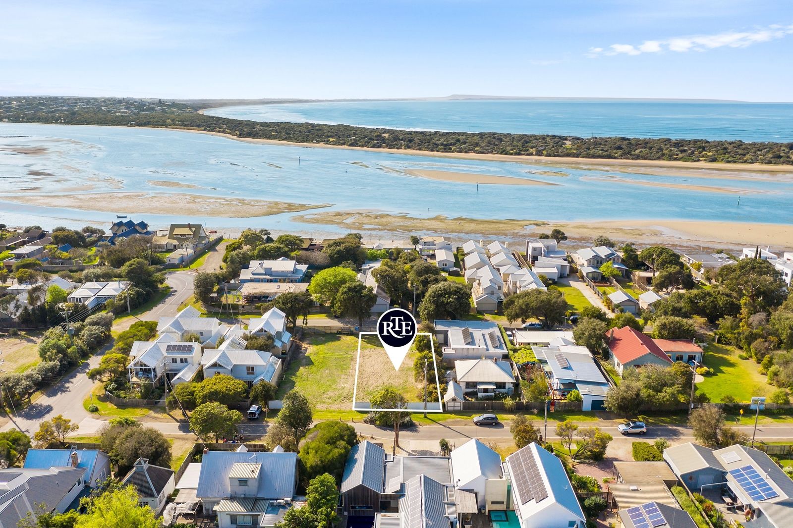 26 Seaview Avenue, Barwon Heads VIC 3227 | Domain
