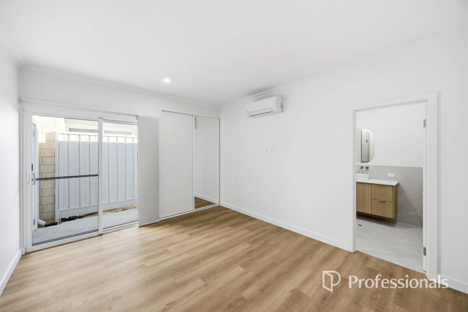 Additional image 17 of 5 Lambert Loop, College Grove WA 6230