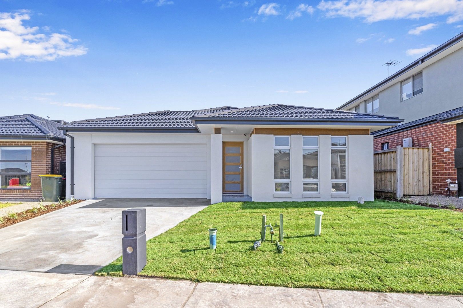 4 bedrooms House in 42 Ruthven Way MAMBOURIN VIC, 3024
