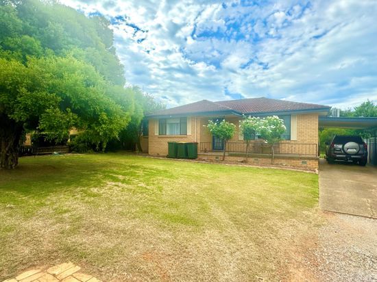 3 bedrooms House in 13 Robina Street TAMWORTH NSW, 2340