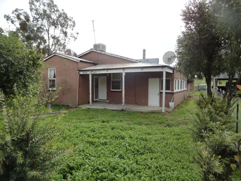 113 Reece Road, CHILTERN VIC 3683, Image 1