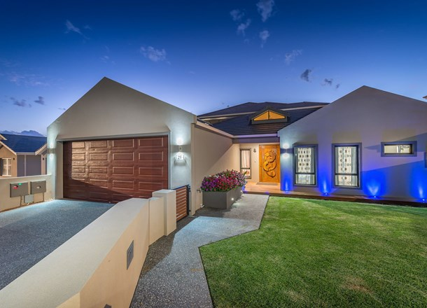 25 Waterhouse Meander, Burns Beach WA 6028