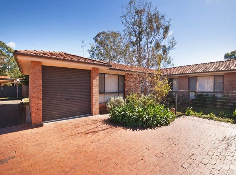 2 bedrooms Villa in 8/160 Maxwell Street SOUTH PENRITH NSW, 2750