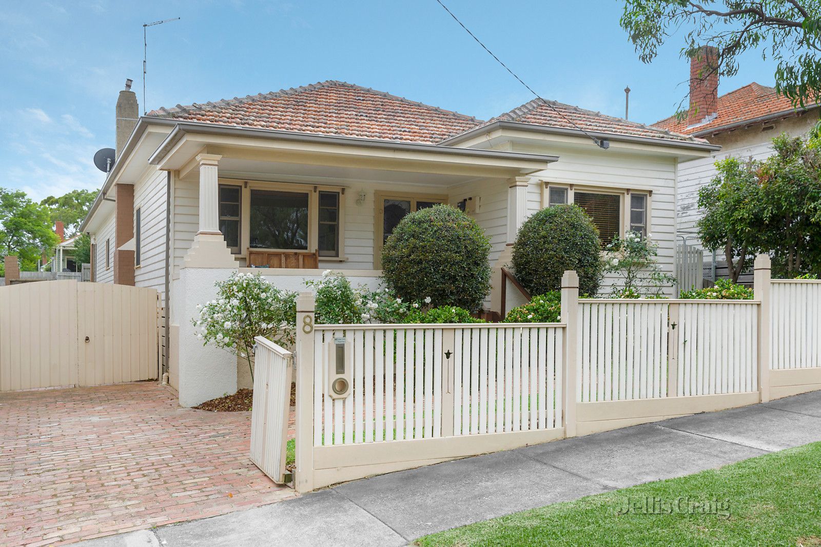 8 Hoffman Street, Brunswick West VIC 3055, Image 2