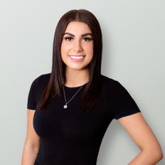 Luisa Sargent, Sales representative