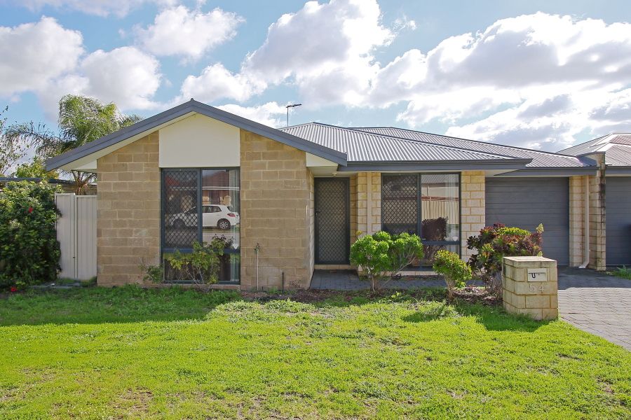 3 bedrooms Villa in 1/54 Crawford Street EAST CANNINGTON WA, 6107