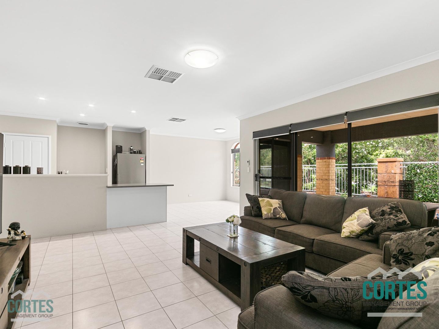 3/2 Bluestone Loop, Piara Waters WA 6112, Image 1