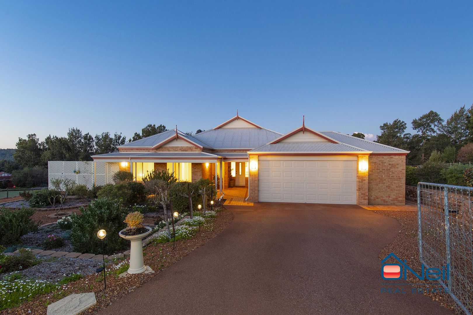 81 Ridgehill Rise, Roleystone WA 6111