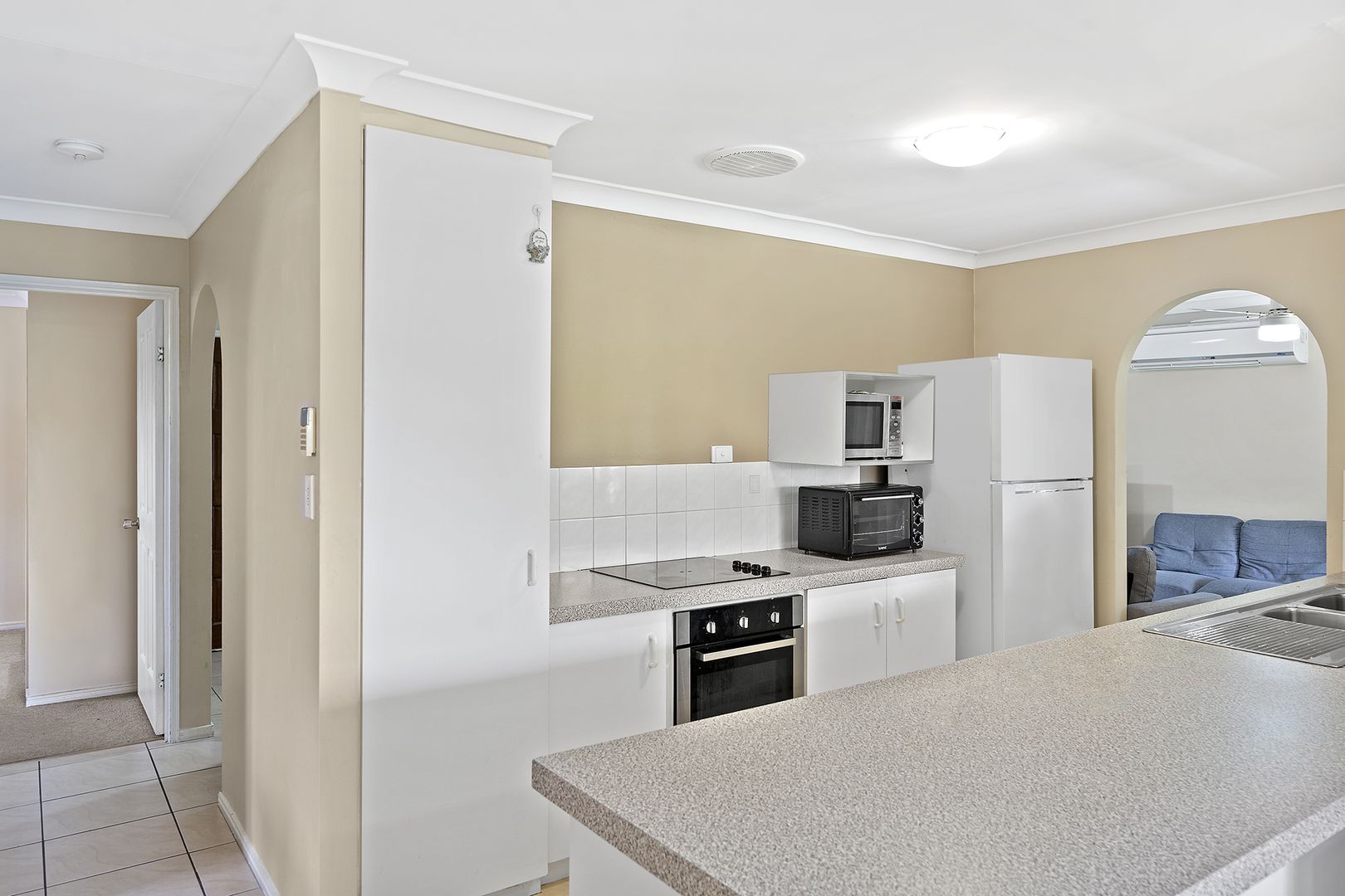 6 Kaiser Drive, Waterford West QLD 4133, Image 2