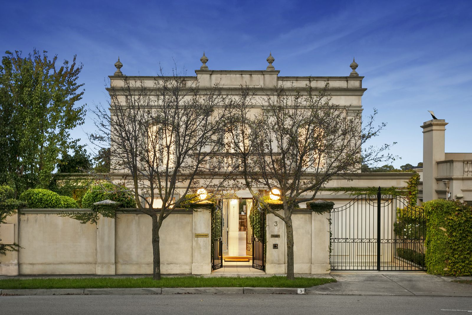 3 Glyndebourne Avenue, Toorak VIC 3142, Image 0