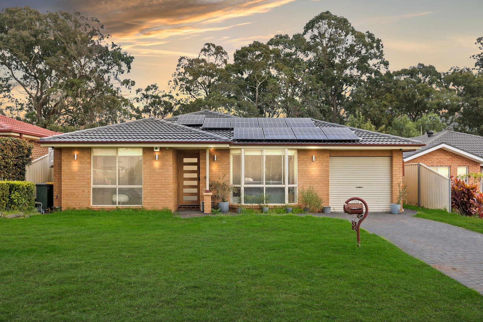 4 bedrooms House in 30 Spence Place ST HELENS PARK NSW, 2560