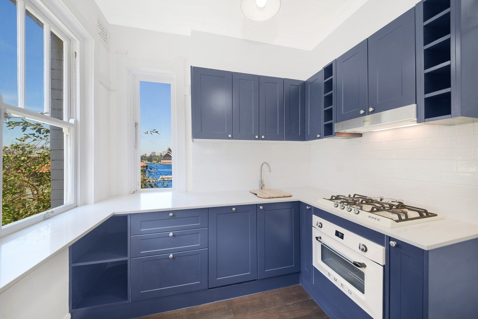 2 bedrooms Apartment / Unit / Flat in 4/18 Waruda Street KIRRIBILLI NSW, 2061