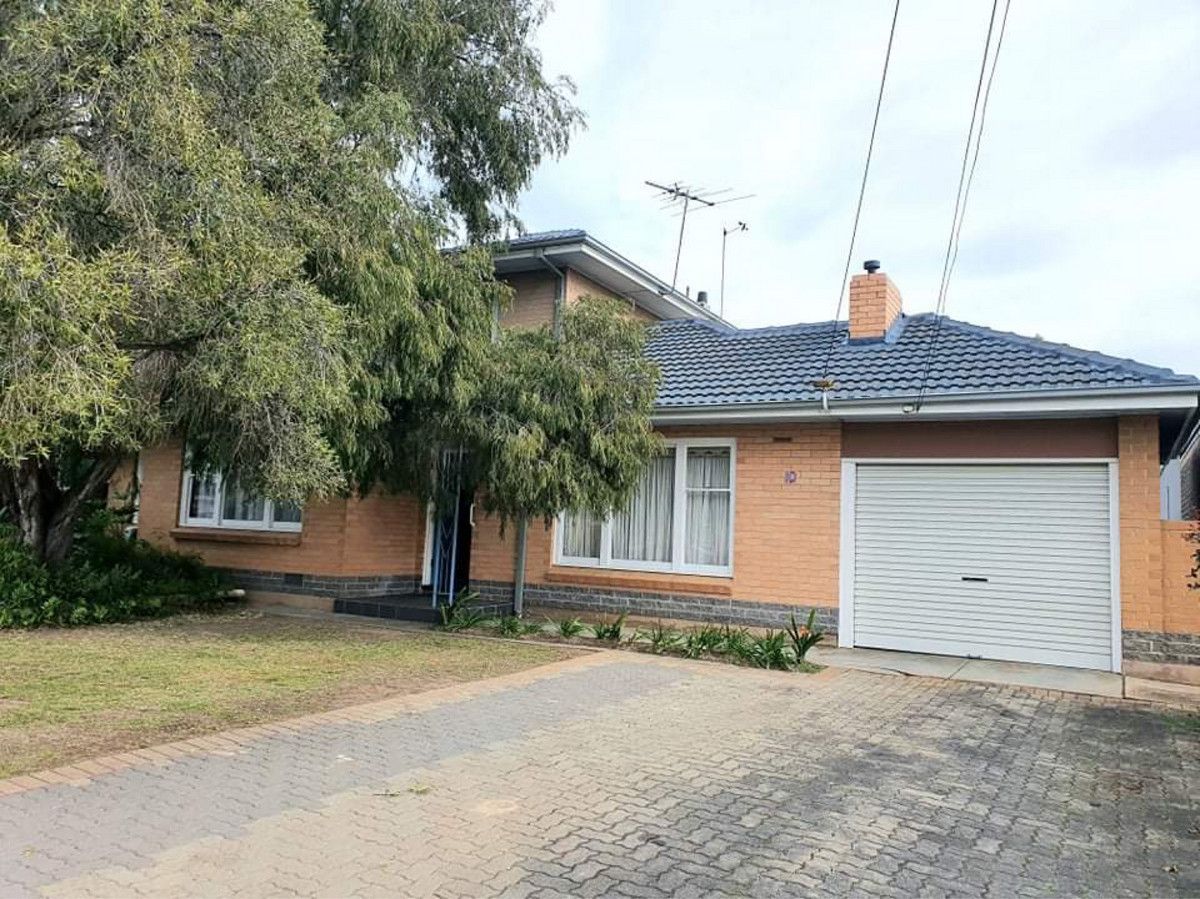 4 bedrooms House in 10 Canino Drive KIDMAN PARK SA, 5025