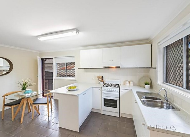 4/2 Vincent Street, Coburg VIC 3058