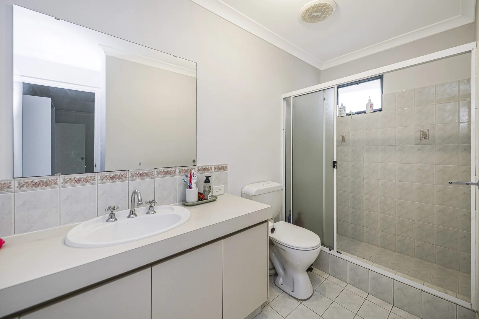 Additional image 5 of 2/73-75 Queen Street, Bentley WA 6102