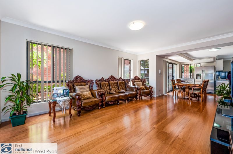 4/11 Pennant Avenue, Denistone NSW 2114, Image 1