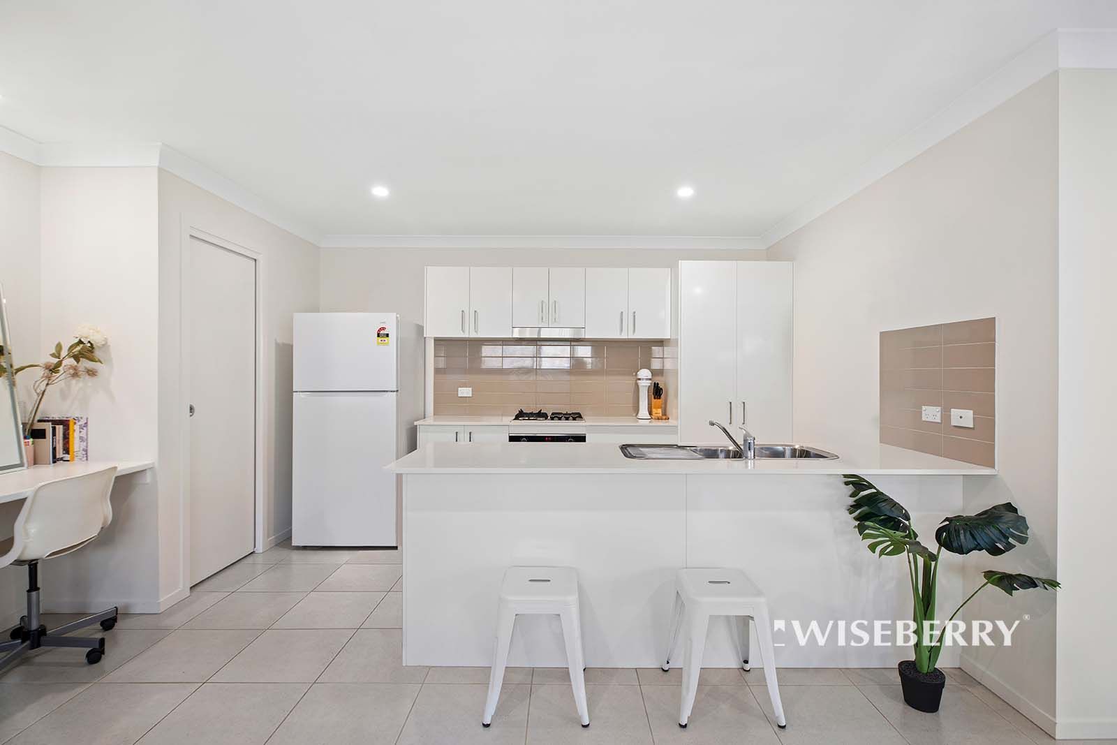 2/258b Warnervale Road, Hamlyn Terrace NSW 2259, Image 1