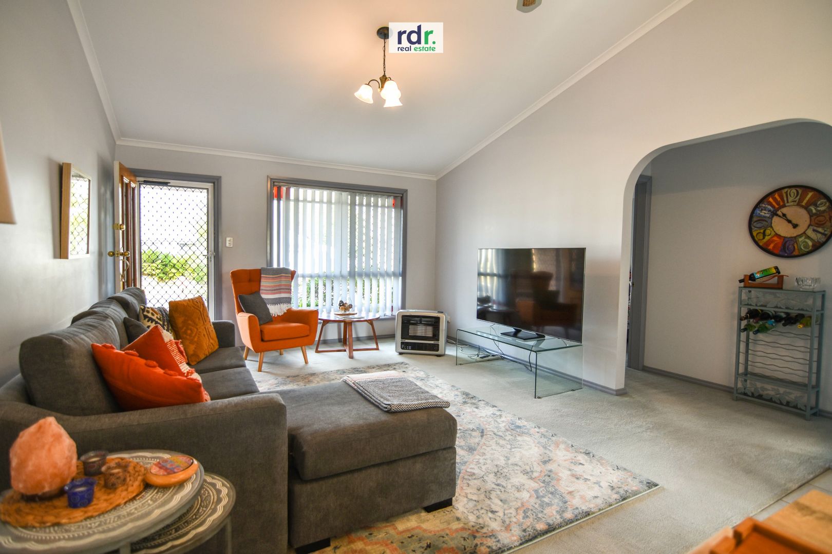 2A Deodara Drive, Inverell NSW 2360, Image 2