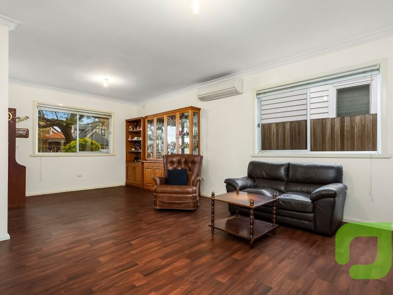 148 Osborne Street, Williamstown VIC 3016, Image 2