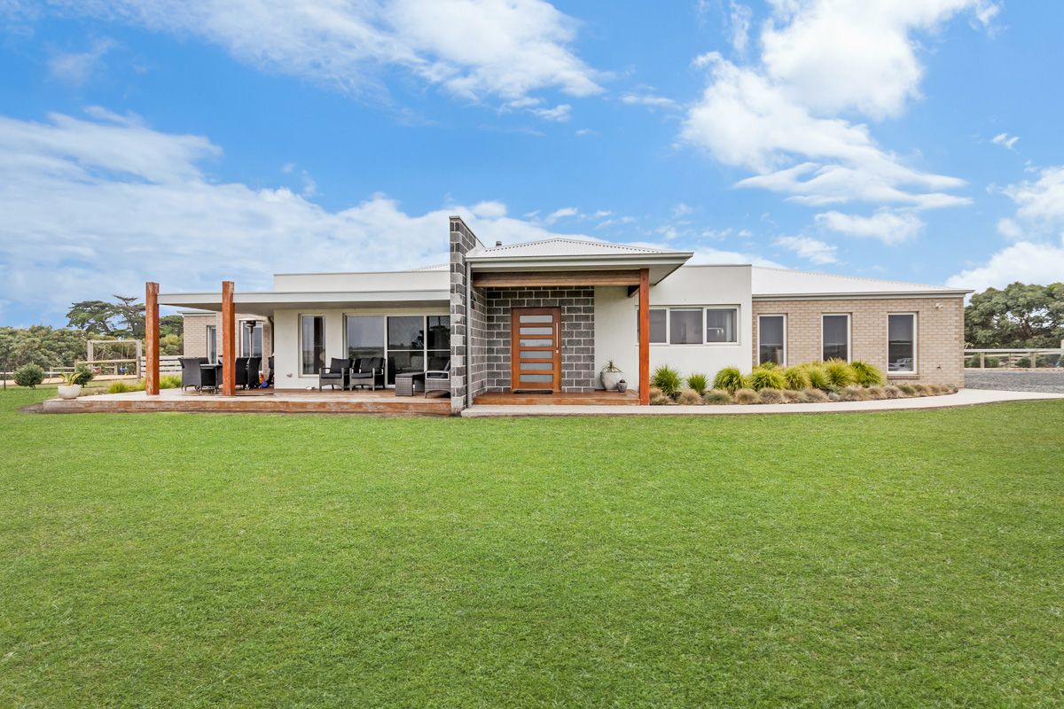 630 Hopkins Point Road, Allansford VIC 3277, Image 1