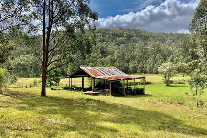 Picture of 59 Angel Lane, WOLLOMBI NSW 2325