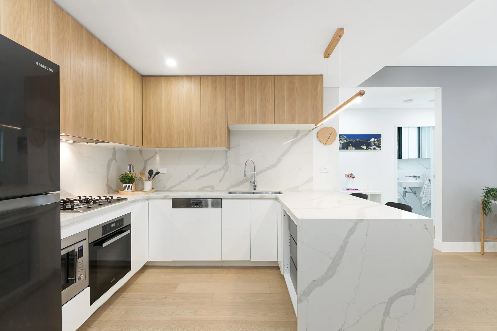 Additional image 3 of 202/11 Hinkler Avenue, Caringbah NSW 2229