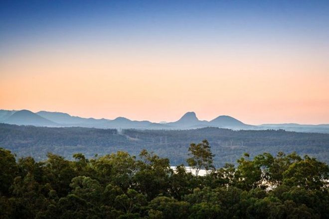 Picture of 553 Clear Mountain Road, CLEAR MOUNTAIN QLD 4500