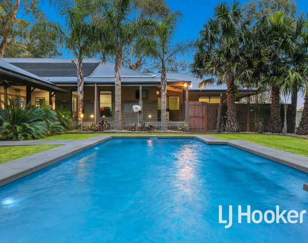 50 Gordon Road, Pakenham Upper VIC 3810