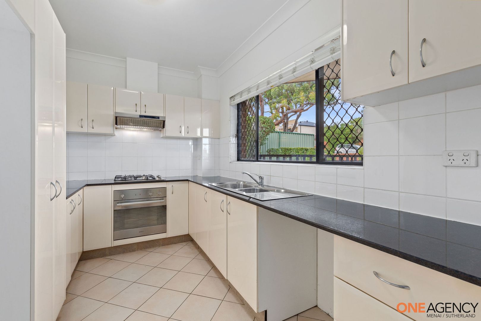 2/2-4 Cairns Street, Riverwood NSW 2210, Image 1