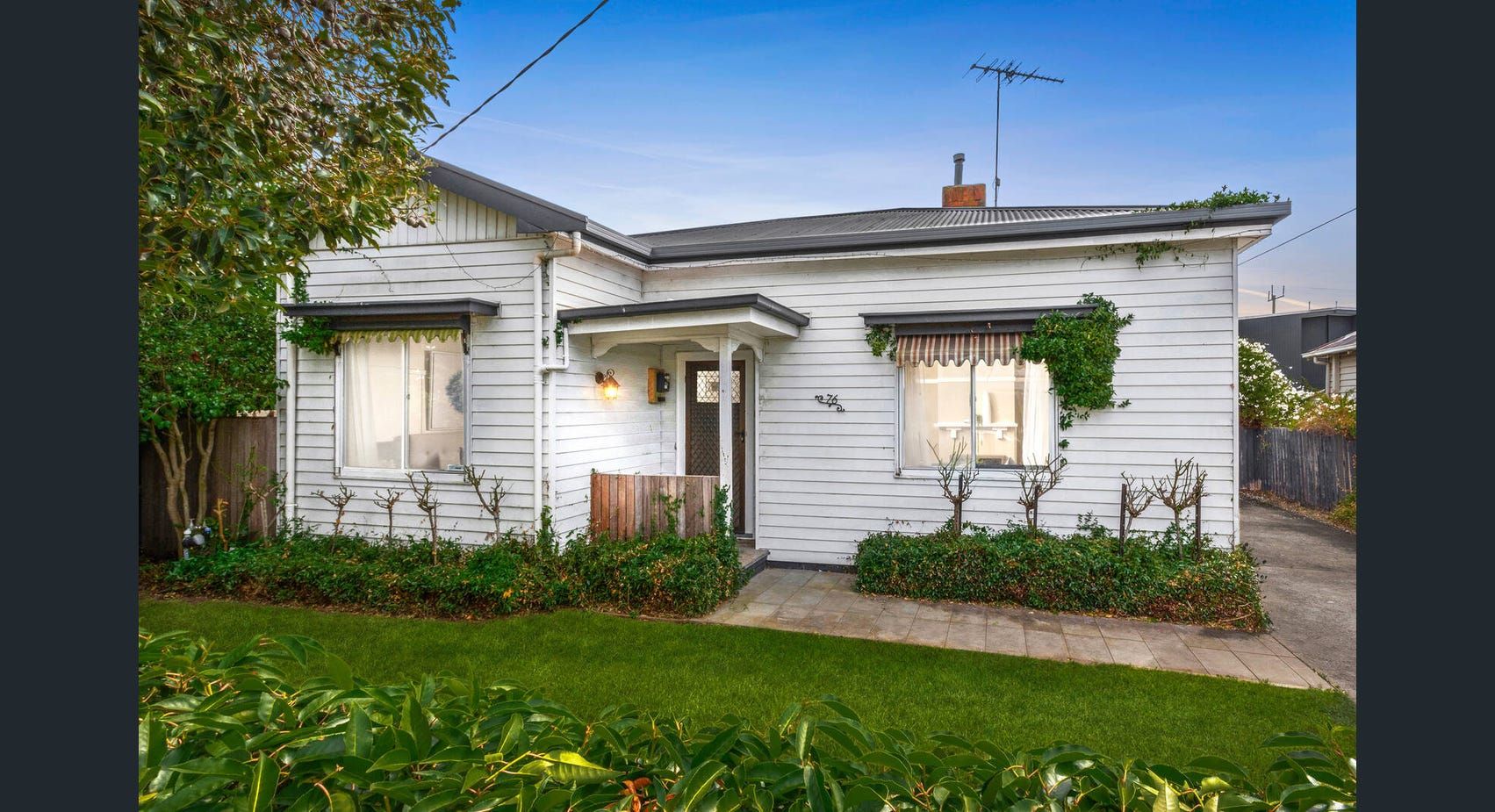 3 bedrooms House in 76 Saffron Street NEWTOWN VIC, 3220