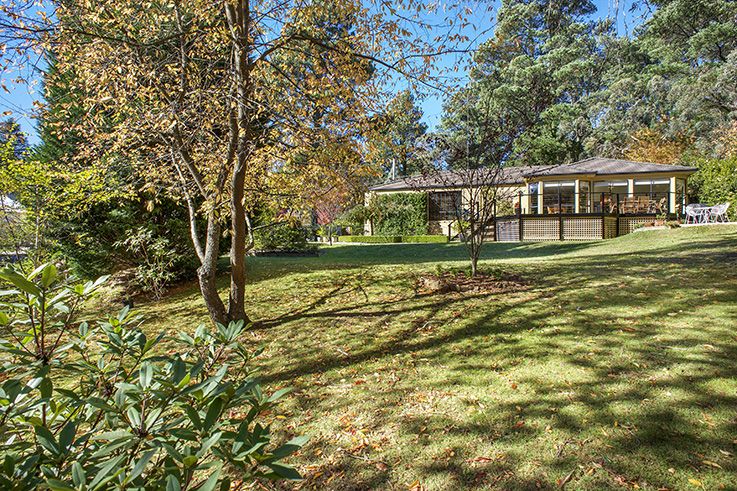 25 Everglades Avenue, Leura NSW 2780, Image 1