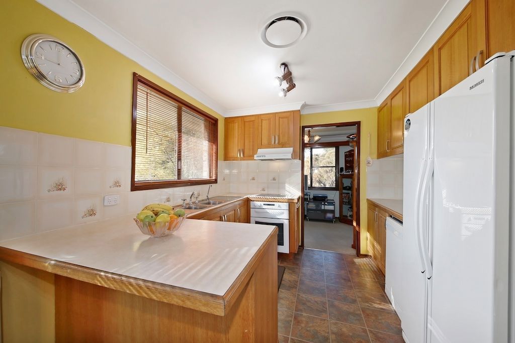 39 Eschol Park Drive, Eschol Park NSW 2558, Image 1